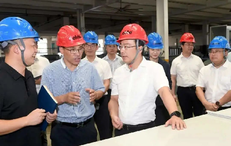 全面優(yōu)化中小企業(yè)服務(wù)體系 精準(zhǔn)助力民營經(jīng)濟(jì)高質(zhì)量發(fā)展丨紹興市副市長、上虞區(qū)委書記魯霞光來聚英調(diào)研指導(dǎo)工作